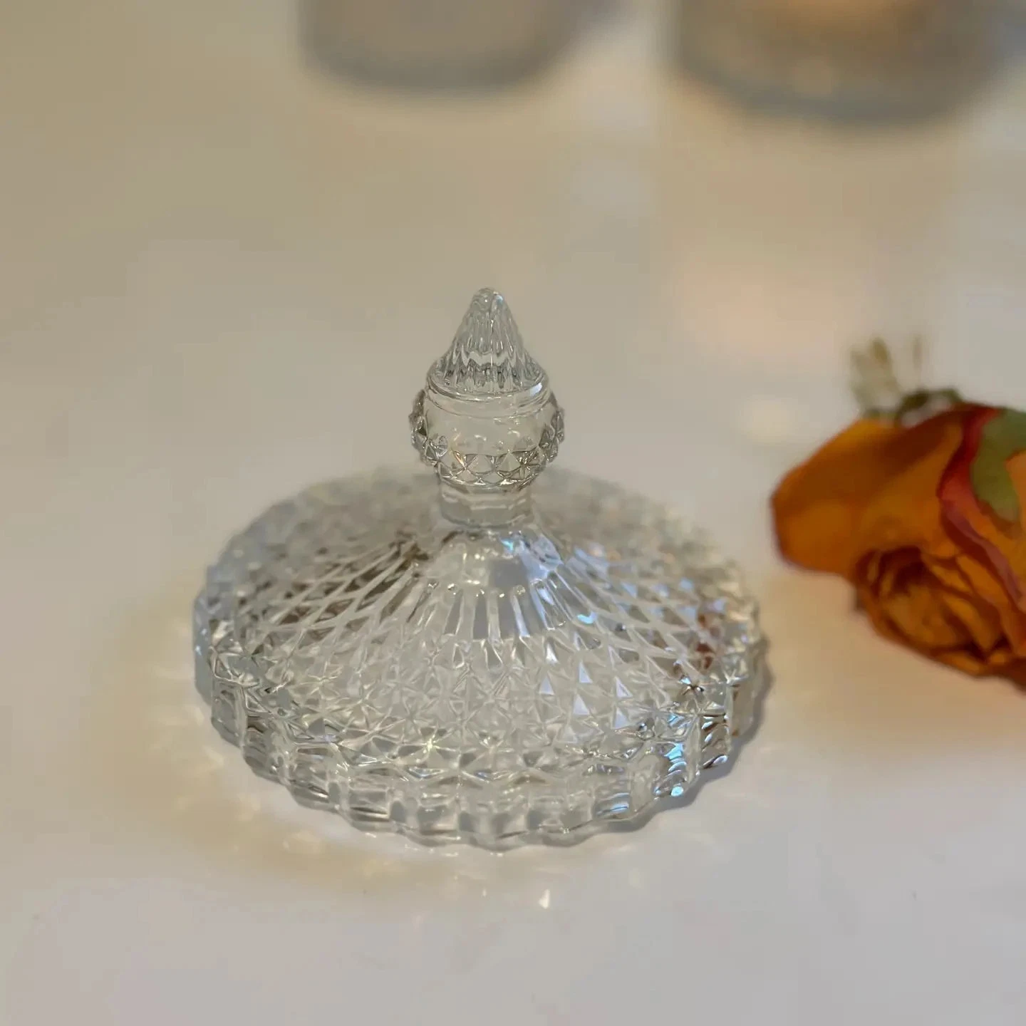 Diamond-Cut Glass Apothecary Jar – Decorative Lidded Storage (Multiple Sizes)