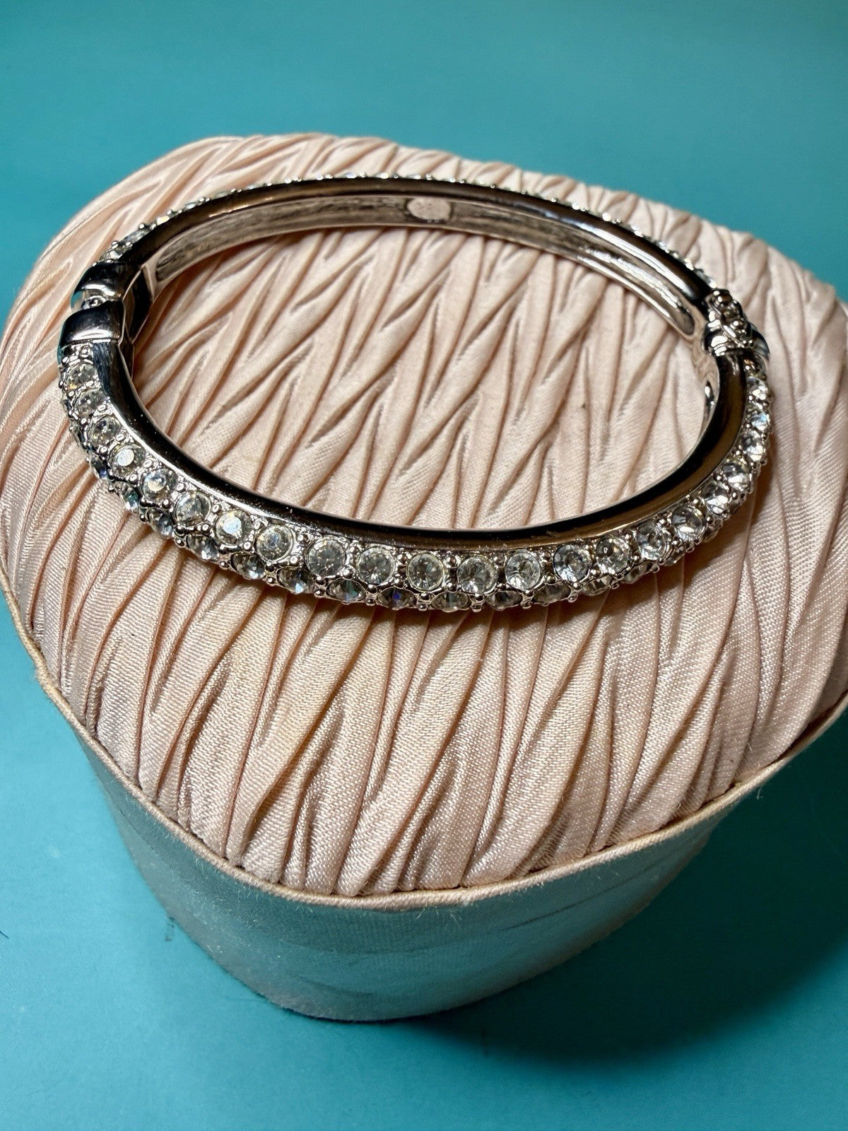 Joan Rivers Silver Tone Crystal Hinged Bangle Bracelet 7.5” Designer0