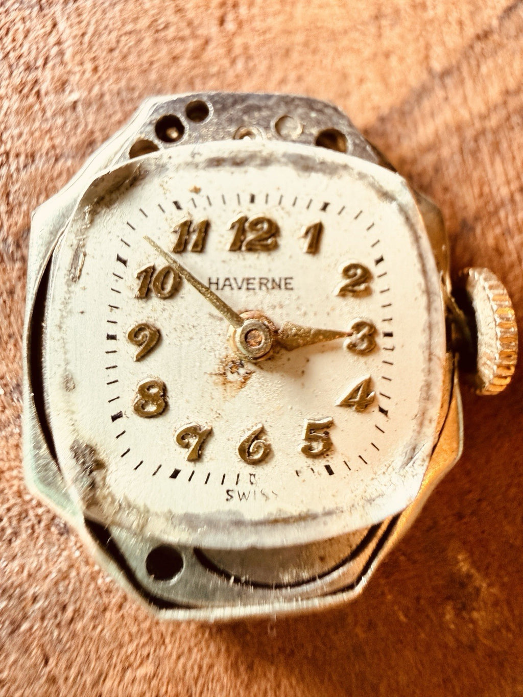 Antique Haverne Swiss Watch Movement w Dial & Caseback 7 Jewels RUNS STRONG0