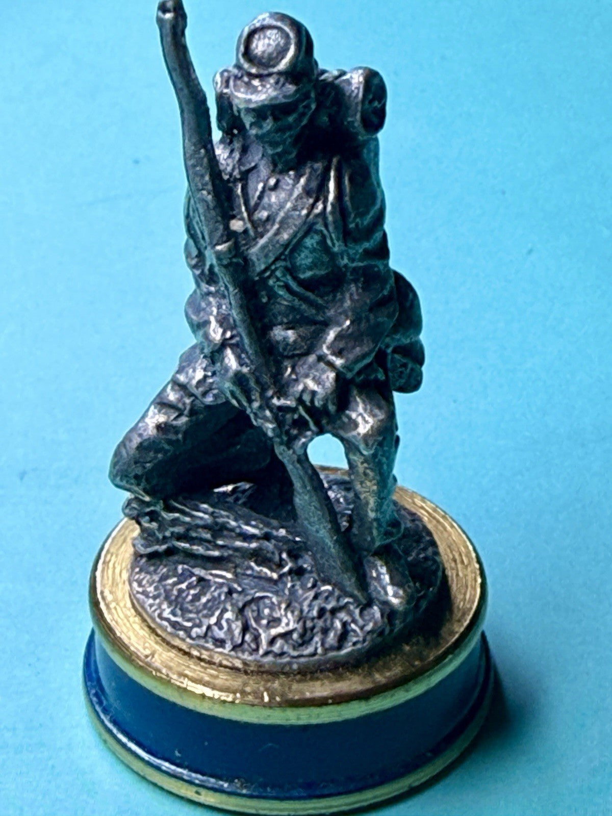 Vintage Lead Pewter Rifleman Soldier Figurine Infantry Military Unmarked1