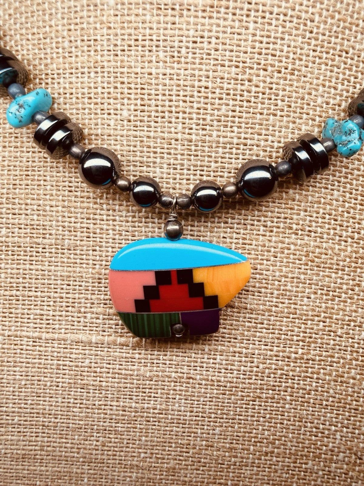 Vintage Native American Hematite Necklace W/ Turquoise Accent Bear Pendant2