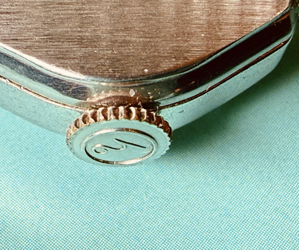 Antique Helbros Swiss Ladies Watch 7 Jewel Teardrop Case Art Deco c.19402