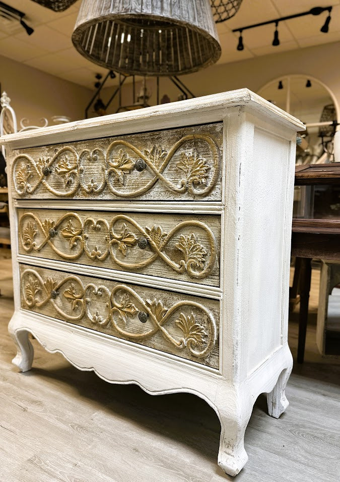French Provincial Hand-Carved Solid Wood Chest – Distressed Ivory with Gilded Relief