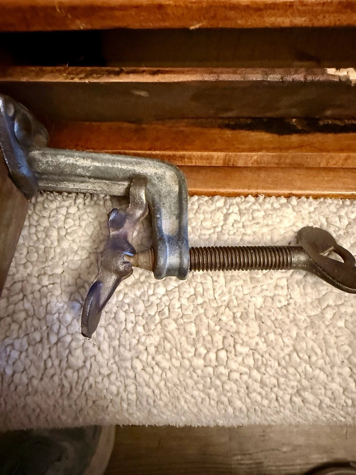 Antique Anchor Brand Clothes Wringer No. 691,  Cast Iron Primitive Laundry Tool