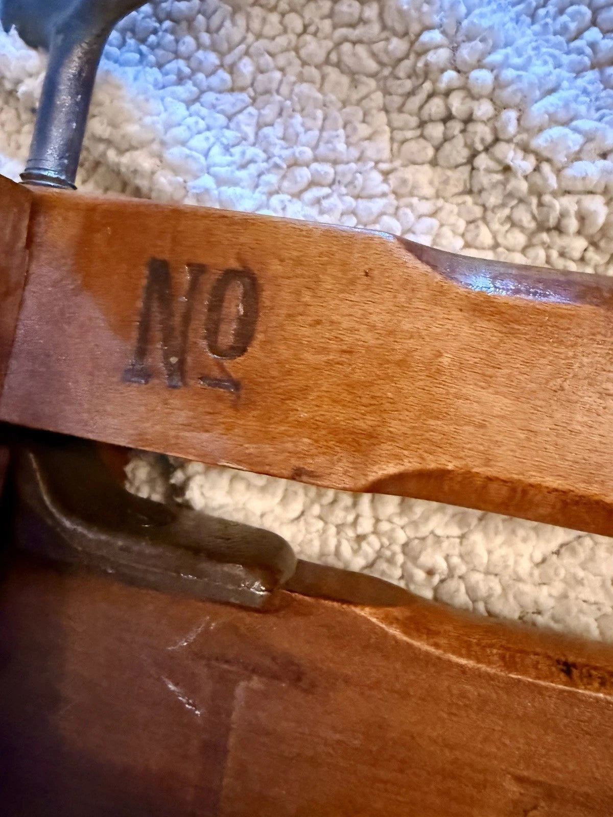 Antique Anchor Brand Clothes Wringer No. 691,  Cast Iron Primitive Laundry Tool